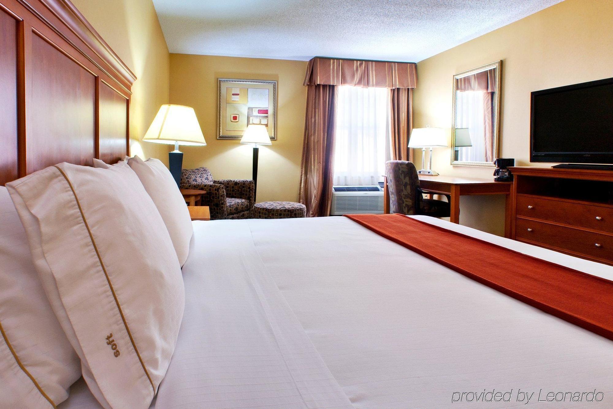 Holiday Inn Express Hurricane Mills Waverly By Ihg Cameră foto