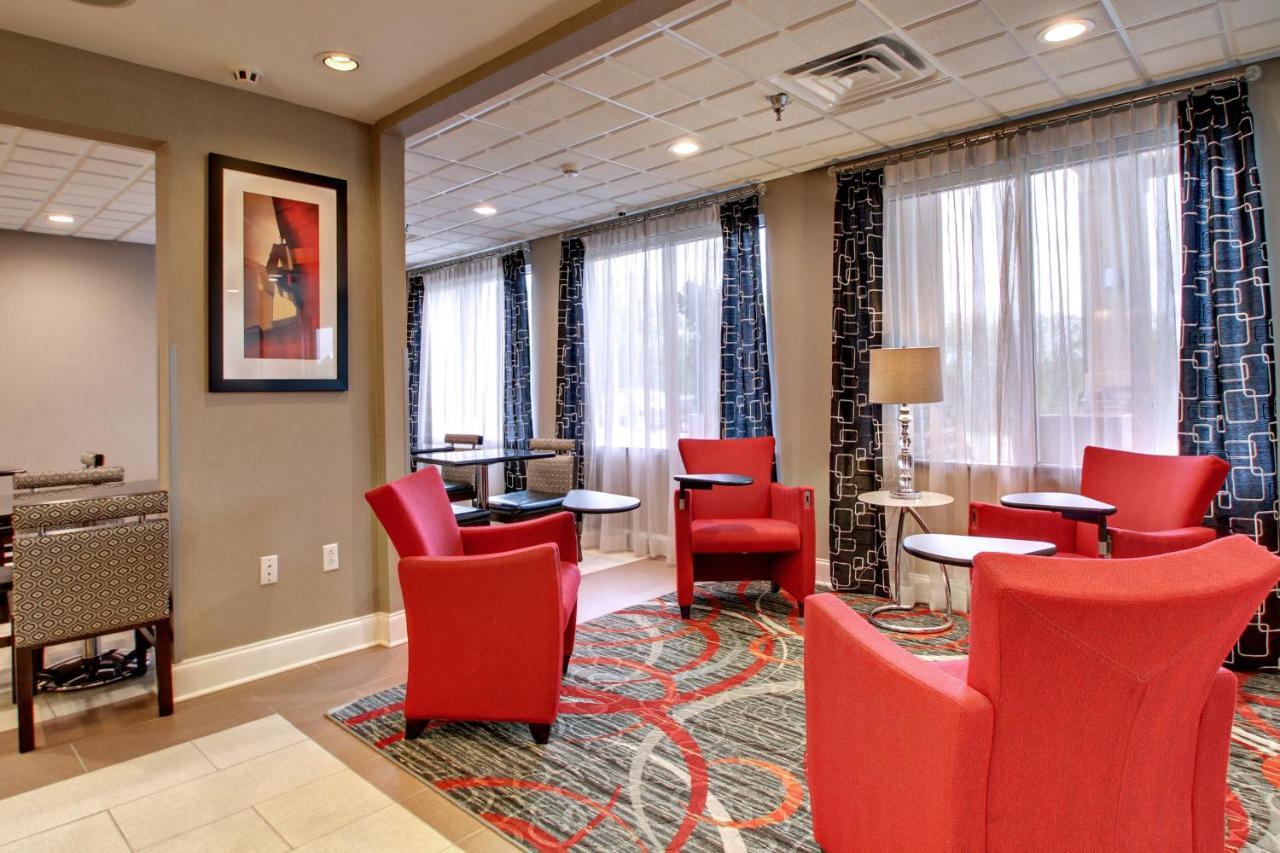 Holiday Inn Express Hurricane Mills Waverly By Ihg Exterior foto